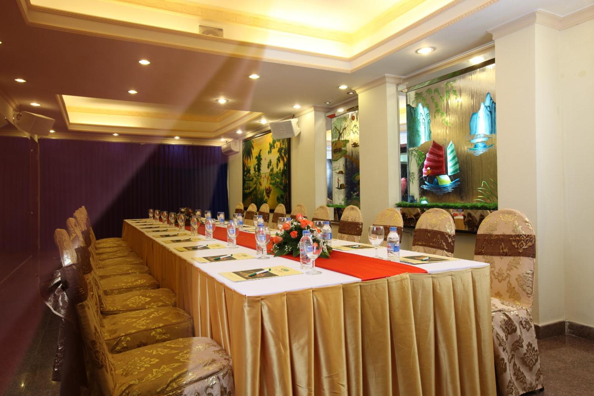 Victory Sai Gon Hotel Хошимин Экстерьер фото