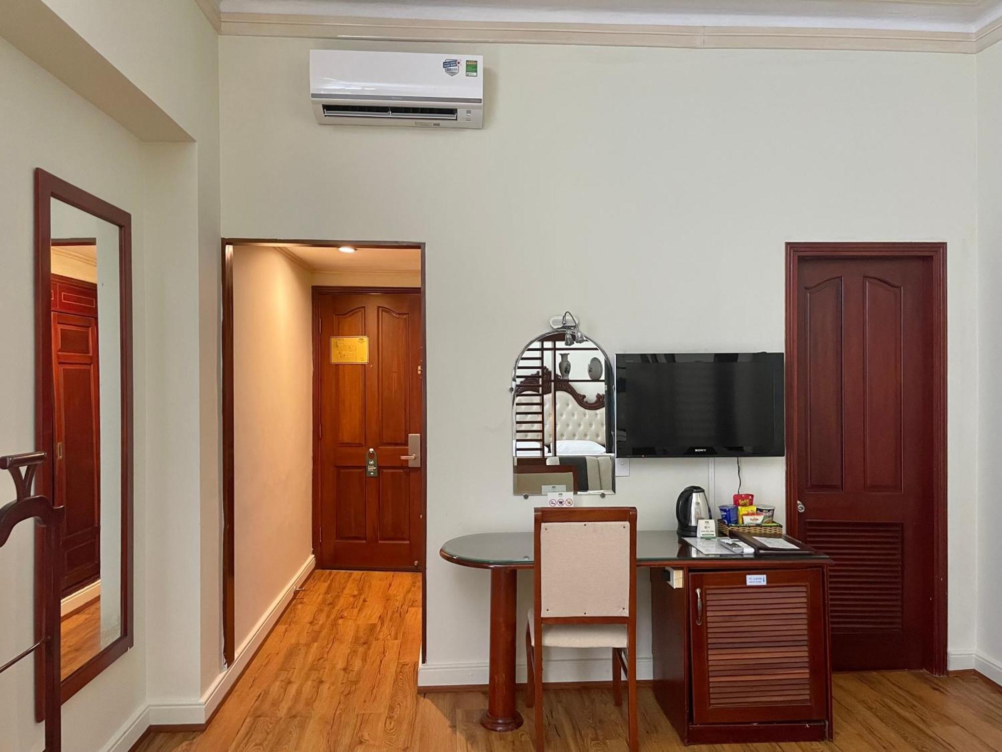 Victory Sai Gon Hotel Хошимин Экстерьер фото